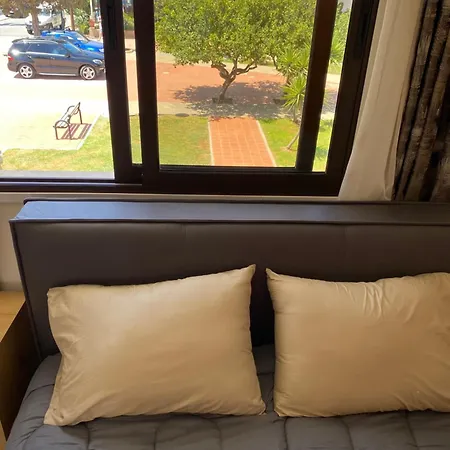 A Sea Breeze House Prázdninový dům Larnaca
