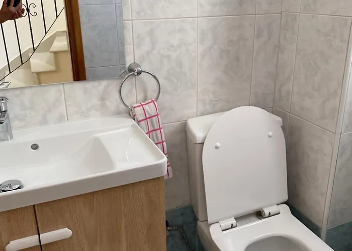 A Sea Breeze House Hébergement de vacances Larnaca