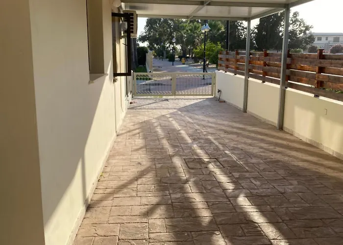 A Sea Breeze House *