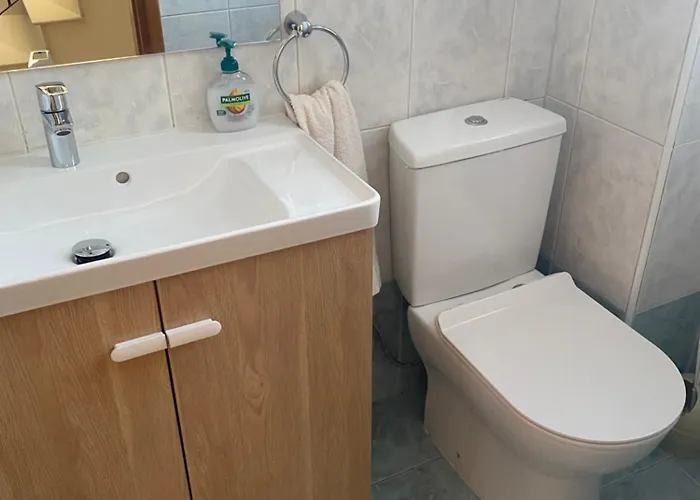 A Sea Breeze House Λάρνακα